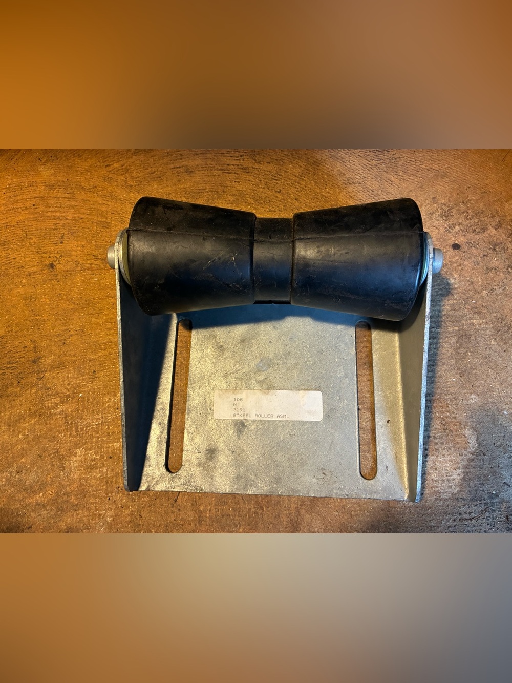 Black Boat Trailer 8 inch keel rollover and bracket like new Yates 8000